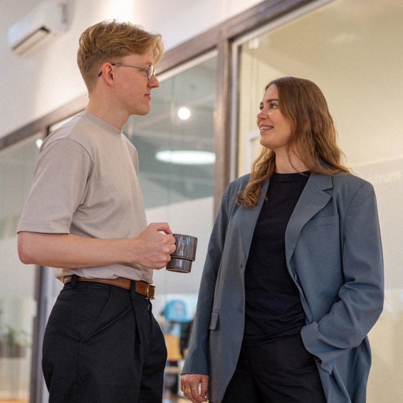 Jeppe and Lærke from Context& having a cup of coffee