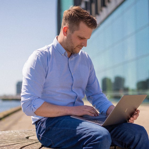 Nicolai Lundberg Jacobsen_Context&.jpg